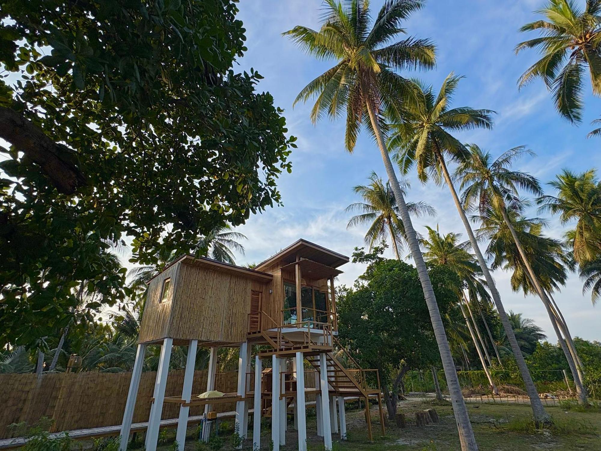 Villa บ้านพราวพร้าว Baan Proud Proud